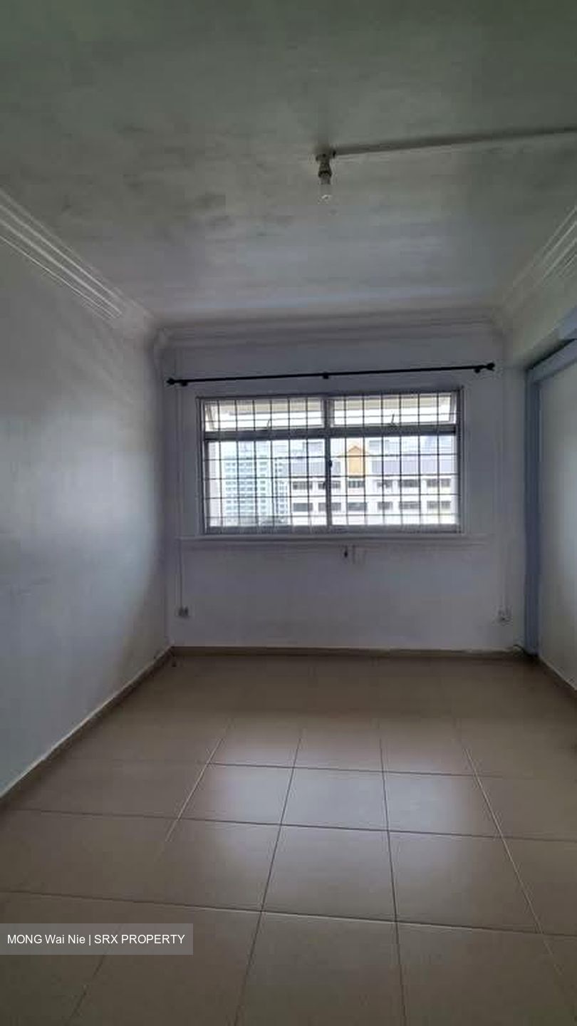 Blk 857 Woodlands Street 83 (Woodlands), HDB 5 Rooms #591501981